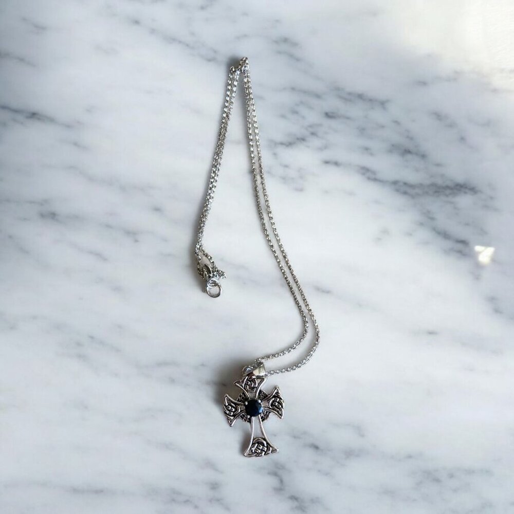 Celtic Cross Pendant Necklace Black Sapphire Sterling Silver 925 Unisex 18"